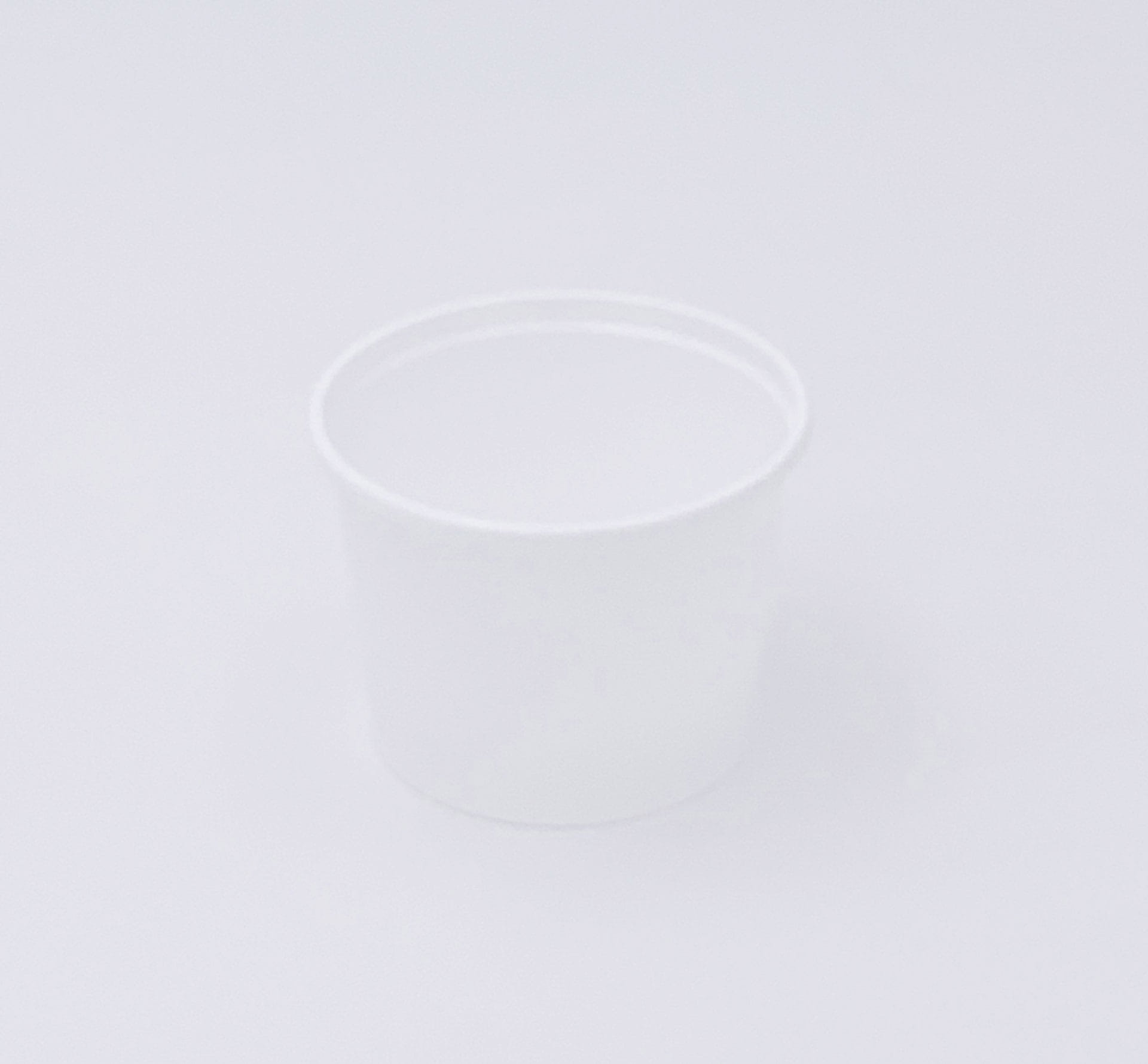 Becher 250 ml weiß (140/250) geschlaucht