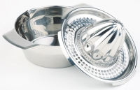 APS Zitruspresse 12 x 17 cm Höhe: 10,5 cm Volumen: 0,35 l APS Zitruspresse 12 x 17 cm Höhe: 10,5 cm Volumen: 0,35 l